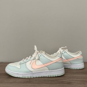 Nike Dunk Low - Barely Green Womens SZ 9.5, Mens SZ 8